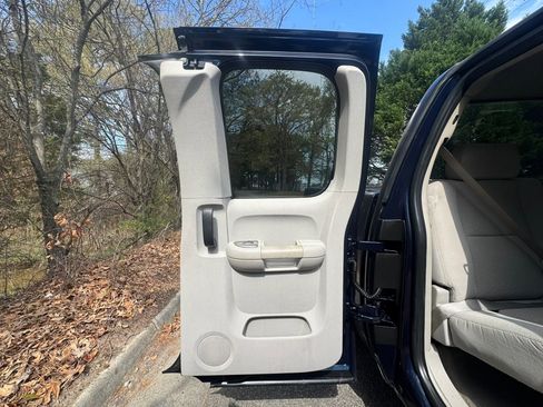 Used 2007 GMC Sierra 1500 SLE w/ SLE1 Preferred Package image 13