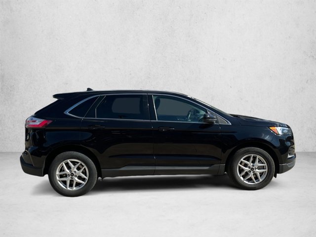 Certified 2024 Ford Edge SEL AWD/4WD image 4