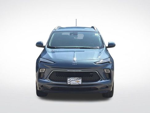Certified 2024 Buick Encore GX Sport Touring AWD/4WD image 9