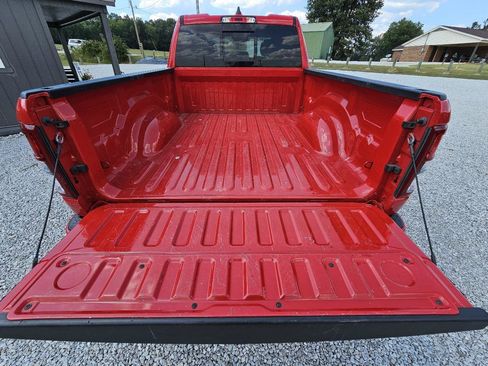 Used 2021 RAM 1500 Big Horn AWD/4WD image 23