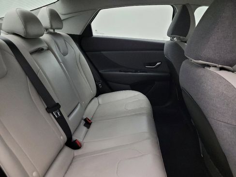 Used 2021 Hyundai Elantra Limited w/ Cargo Package FWD image 19