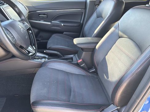 Used 2024 Mitsubishi Outlander Sport SE AWD/4WD image 13