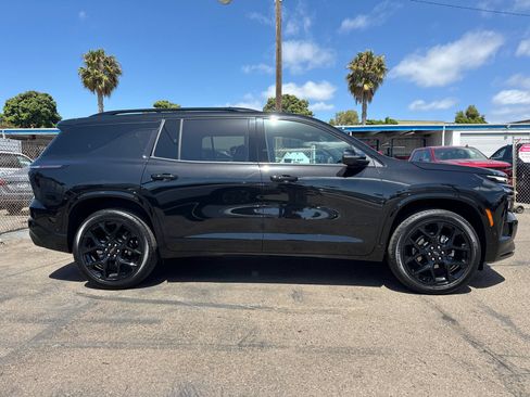 Used 2026 Chevrolet Traverse RS FWD image 6