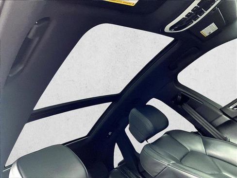 Used 2023 Porsche Macan image 17