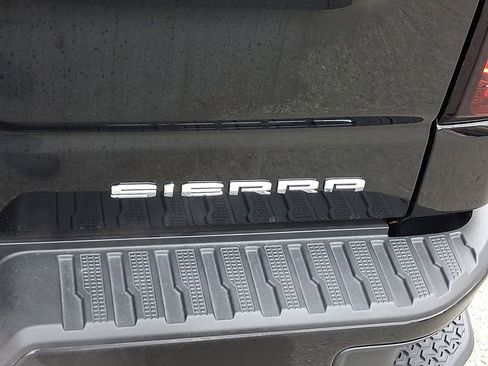 Used 2024 GMC Sierra 1500 Denali w/ Denali Reserve Package image 29