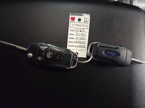 Used 2019 Ford F450 Lariat w/ Tow Technology Bundle image 70