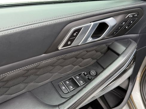 Used 2021 BMW X6 M w/ Competition Package image 11