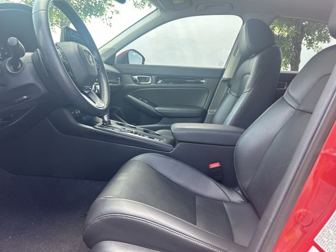 Certified 2022 Honda Civic Touring image 24