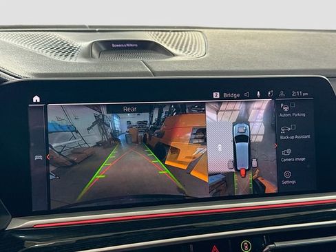 Used 2021 BMW X7 M50i image 15