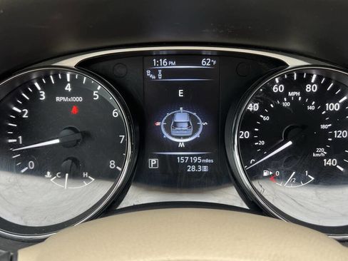 Used 2015 Nissan Rogue SL w/ SL Premium Package image 37