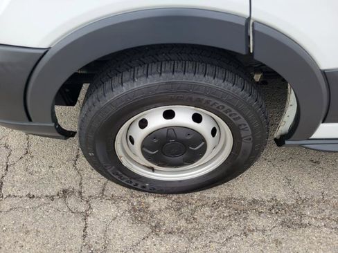 Used 2016 Ford Transit 150 XL image 13