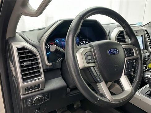 Used 2017 Ford F150 Lariat w/ Equipment Group 502A Luxury image 11