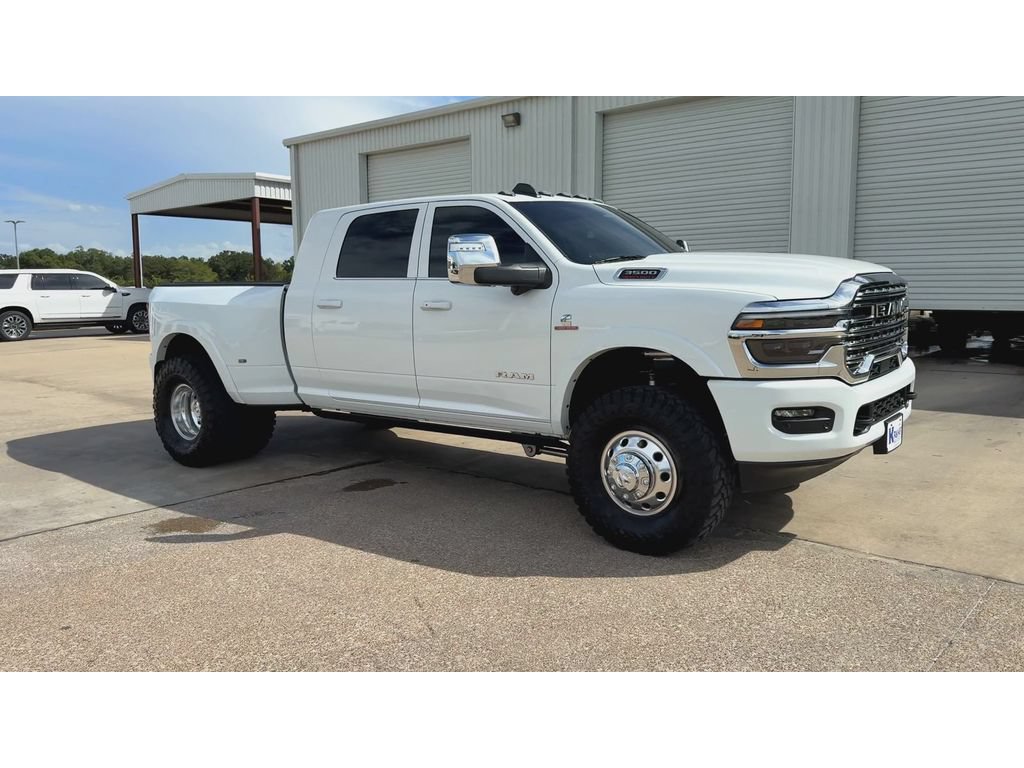 Used 2025 RAM 3500 Longhorn AWD/4WD image 2