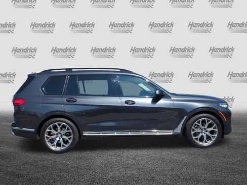 Certified 2022 BMW X7 xDrive40i w/ Premium Package AWD/4WD image 11