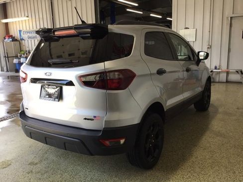 Used 2021 Ford EcoSport SES image 4
