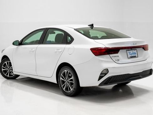Used 2024 Kia Forte LXS FWD image 29