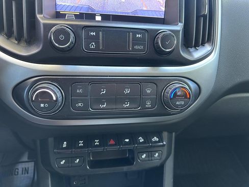 Used 2021 Chevrolet Colorado ZR2 w/ ZR2 Dusk Special Edition image 30