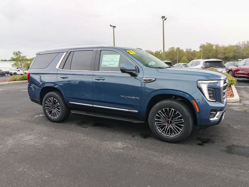 New 2026 GMC Yukon Elevation image 12