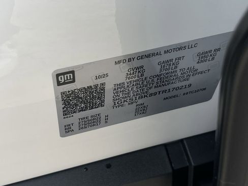 New 2026 GMC Yukon Elevation RWD image 34