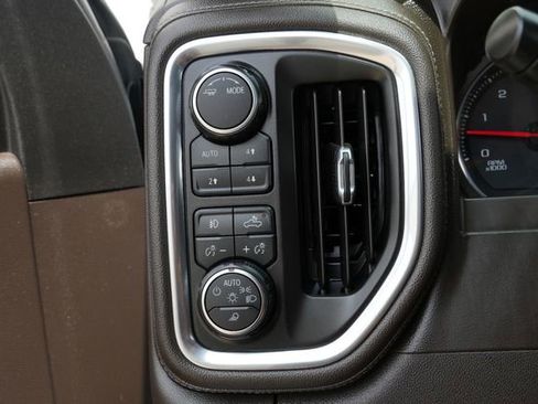 Used 2020 Chevrolet Silverado 3500 LTZ w/ LTZ Convenience Package AWD/4WD image 34