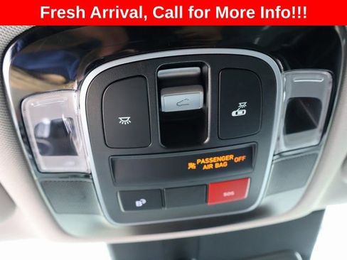Used 2025 Hyundai Sonata SEL FWD image 31