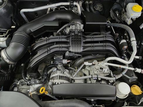 Used 2023 Subaru Outback Premium AWD/4WD image 34