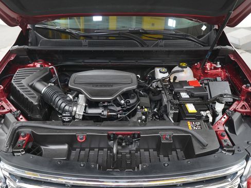 Used 2023 GMC Acadia SLT w/ Preferred Package AWD/4WD image 33