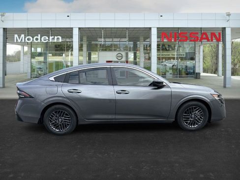 New 2026 Nissan Sentra SV image 8