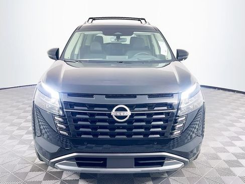 New 2026 Nissan Pathfinder Platinum w/ Cargo Package FWD image 3