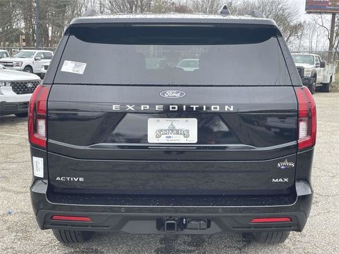 New 2025 Ford Expedition Max Active image 4