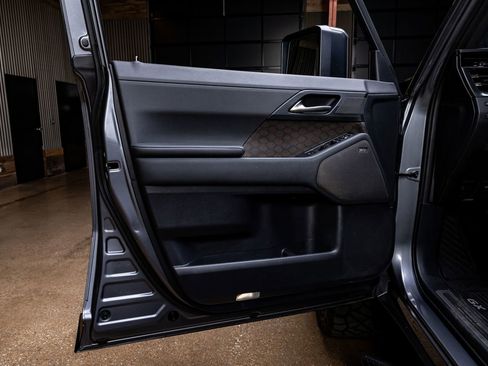 Used 2024 Lexus GX 550 550 Luxury+ w/ Accessory Package (Z1) image 37