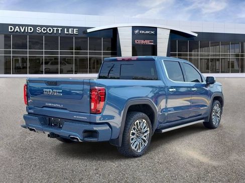 Used 2026 GMC Sierra 1500 Denali Ultimate AWD/4WD image 4