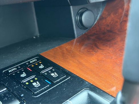 Used 2018 Lexus RX 350L w/ Premium Package image 20