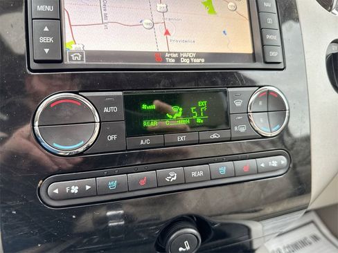 Used 2012 Ford Expedition Limited image 16