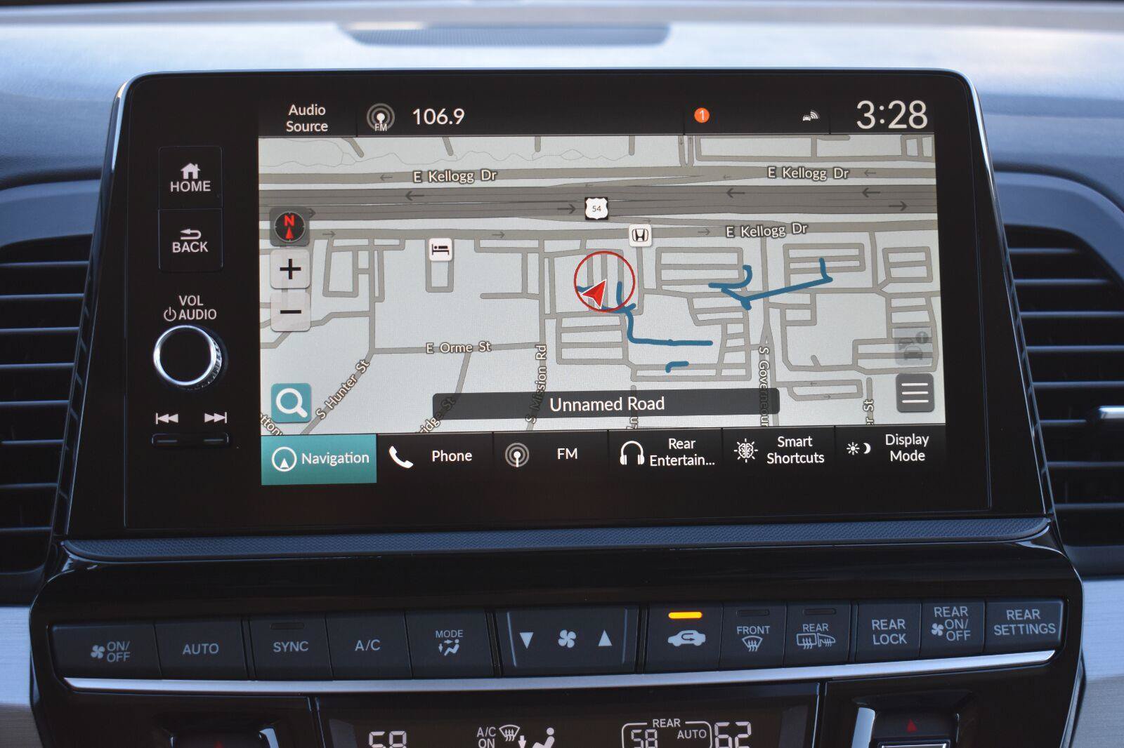 New 2027 Honda Odyssey Touring image 4