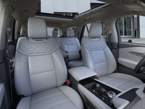 New 2026 Ford Explorer Platinum w/ LUX Leather Package image 10