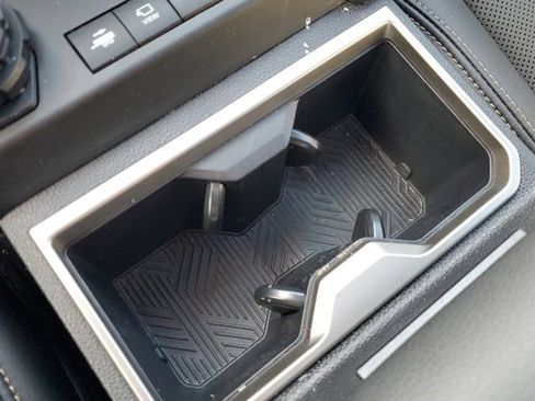 Used 2025 Toyota Tacoma Limited image 25