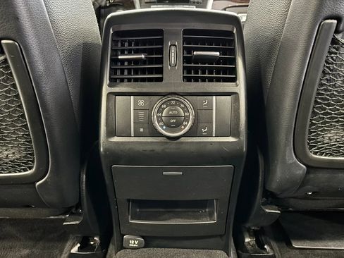 Used 2014 Mercedes-Benz GL 450 4MATIC image 27