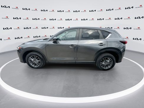 Used 2019 MAZDA CX-5 Touring image 5
