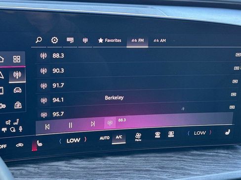 Certified 2025 Audi Q5 Premium Plus w/ Premium Plus image 18