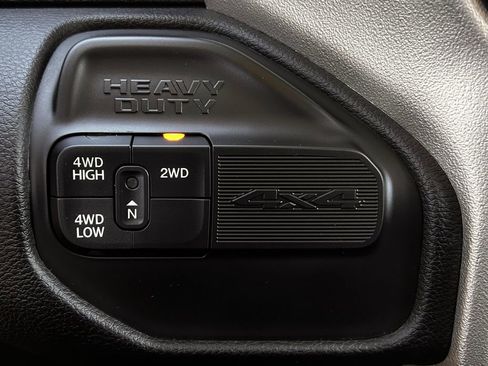 Used 2024 RAM 2500 Laramie image 25