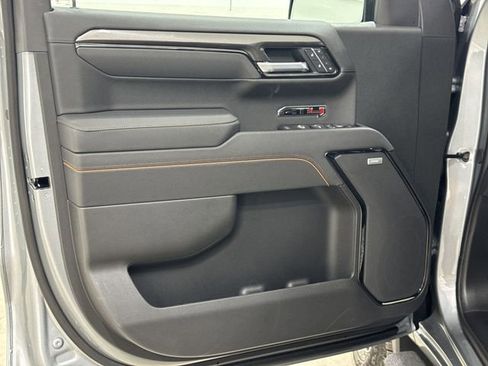 New 2026 GMC Sierra 1500 AT4 w/ AT4 Premium Package AWD/4WD image 23