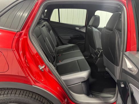 Used 2023 Volkswagen ID.4 Pro S image 21