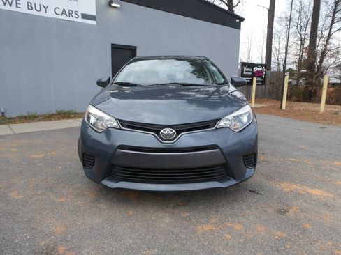 Used 2015 Toyota Corolla L image 2
