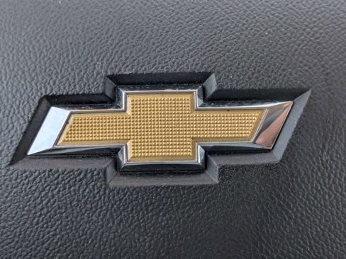 Used 2020 Chevrolet Equinox LT w/ Driver Convenience Package FWD image 36