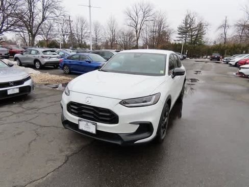 Certified 2023 Honda HR-V Sport image 1