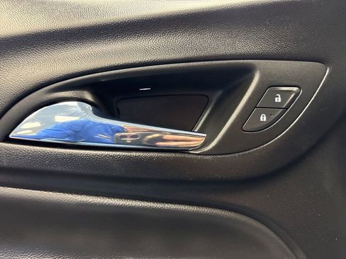 Certified 2024 Chevrolet Equinox LT FWD image 23