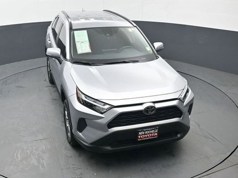 Certified 2025 Toyota RAV4 XLE AWD/4WD image 45