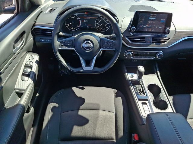 Used 2026 Nissan Altima 2.5 SV AWD/4WD image 11