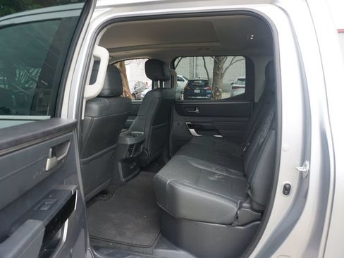 Used 2023 Toyota Tundra Limited AWD/4WD image 17